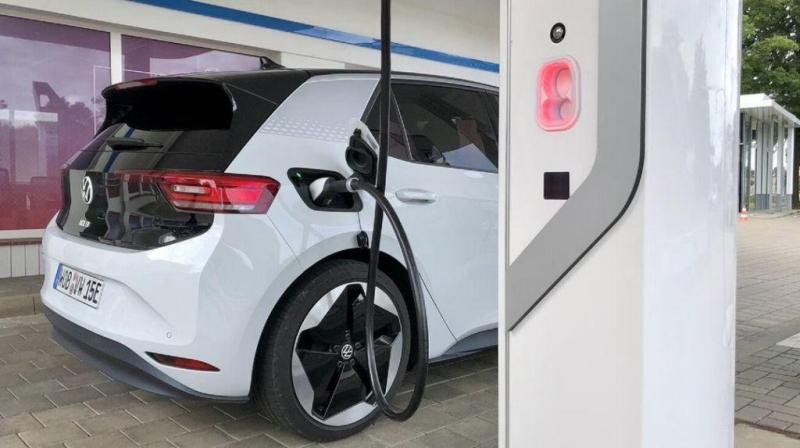 Najkasnije 2027 godine elektro automobili jeftiniji  od onih s benzinskim ili dizel motorima